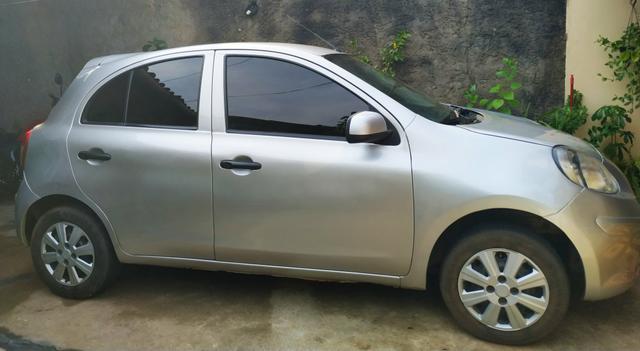 Nissan March - Foto 2