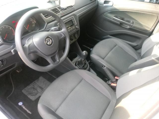 Volkswagen Voyage TRENDLINE 1.0 MPI MCV - Foto 9