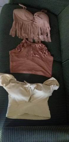 Roupas variadas
