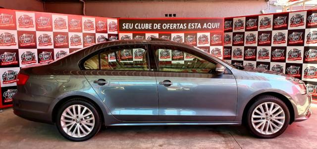 JETTA 2.0 CONFORTLINE 8V (FLEX) (AUT) - 56.990,00 - Foto 6