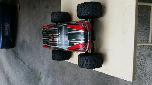 Redcat Racing Volcano S30 Nitro Truck, Red, 1/10 Scale