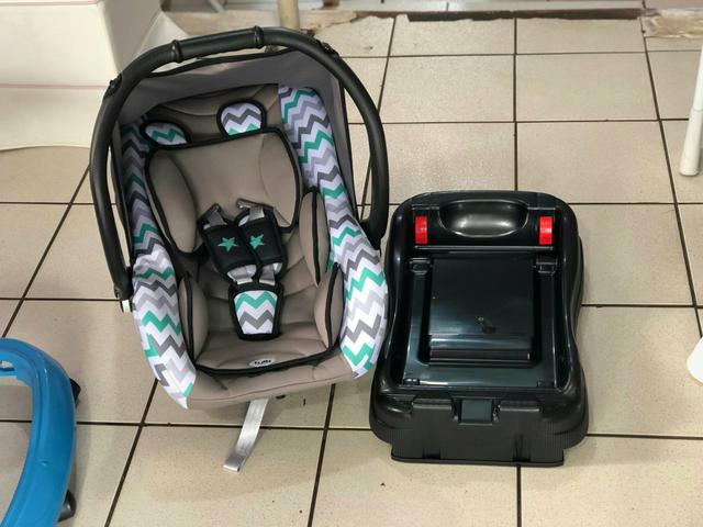 Bebes Conforto Com Base Automotiva - Foto 2