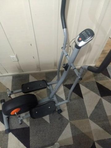 Elíptico Athletic Works