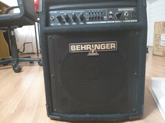 Amplificador beringher pra baixo novo