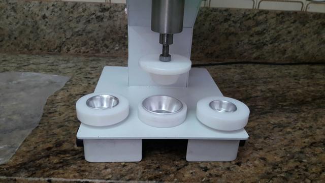 Maquina de modelar empada - Foto 2