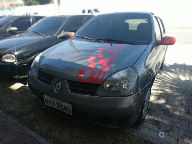 Renault Clio 2007 com detalhe esportivo - Foto 4