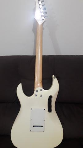 Só hj guitarra Strinbeg + cubo meteoro 30w