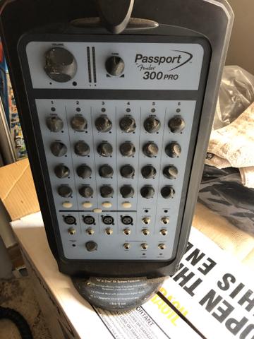 Fender Passport 300 pro