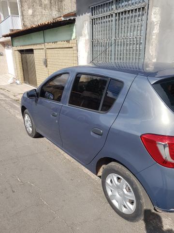 Vendo Sandero 2016/2017 baixei o preço pra vender hoje!!!! - Foto 4