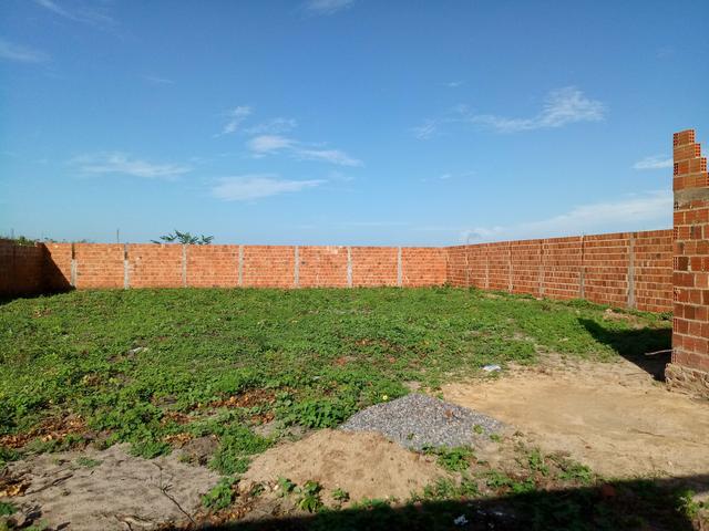 Terreno murado 10x30 (aceito troca) - Foto 2