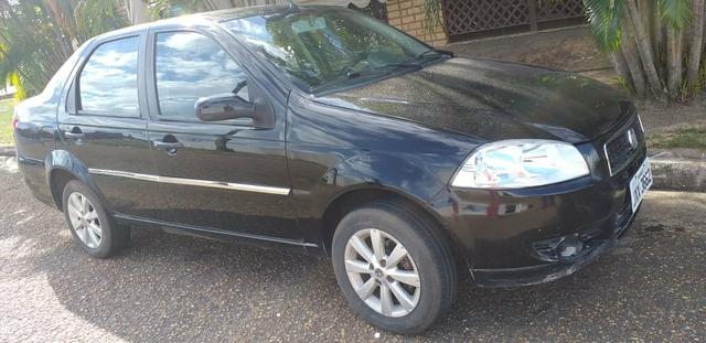 Vende se Siena completo carro impecável