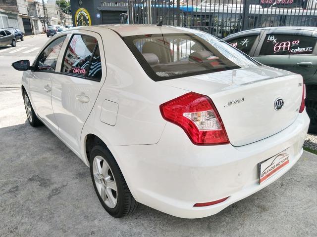 Lifan 530 1.5 16V 103CV Gasolina 4P Manual - Foto 4