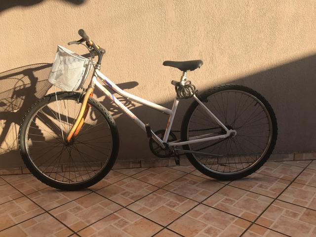 Bicicleta feminina