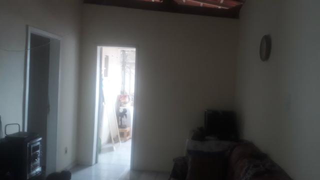 Vendo uma casa em Itacaranha bem arejada com ótima localização - Foto 7