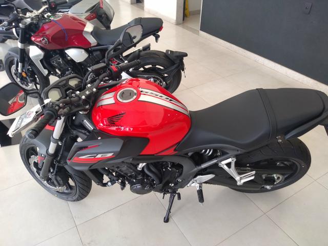 CB 650f 2109/2019 zero km - Foto 3
