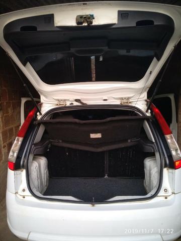 Ford Fiesta Hatch 1.0 Flex - Foto 5