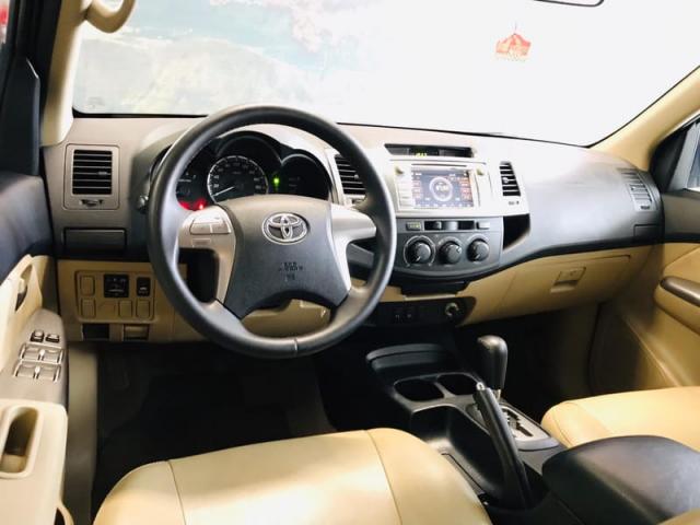 TOYOTA HILUX SW4 4X2SR - Foto 8