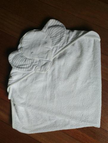 Roupas e toalha de banho Carter's - Foto 6