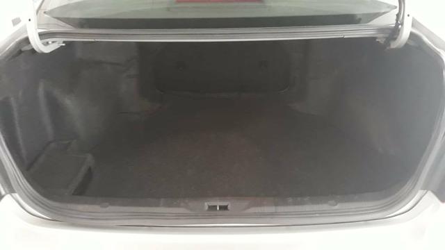 Nissan Maxima 3.0 GV - Foto 14