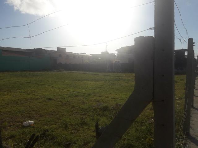 Terreno de esquina Comercial/Residencial med. 1420 m2 na Coroa do Meio - Foto 6