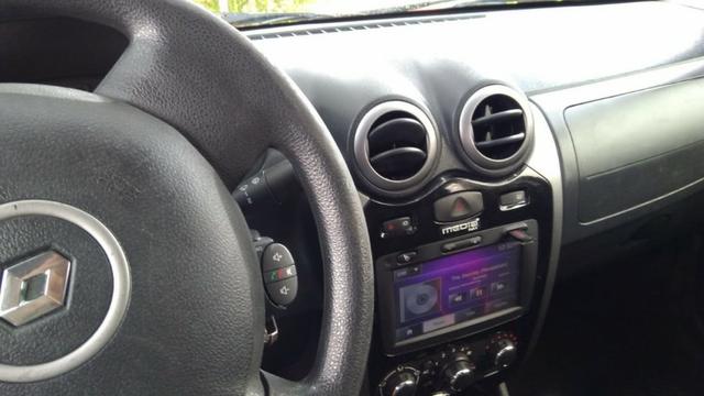 Sandero Expression 1.6 8V Hi-Power de cor Prata - Foto 17