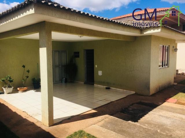 Casa a venda / condomínio rk / 03 quartos / churrasqueira / aceita casa de menor valor com