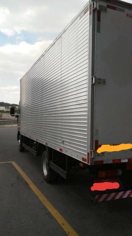Vendo Ford cargo 816 S BAÚ - Foto 5