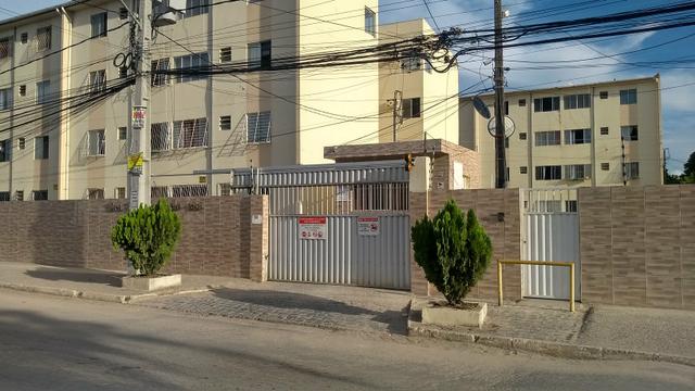 Alugo apartamento