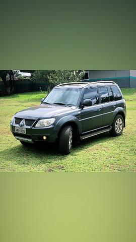 Pajero Tr4 2.0 4x2 automática 11/12 - Foto 3