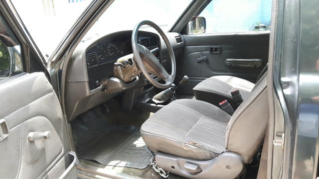 Hilux cabine simples 98/99 4x4 - Foto 5