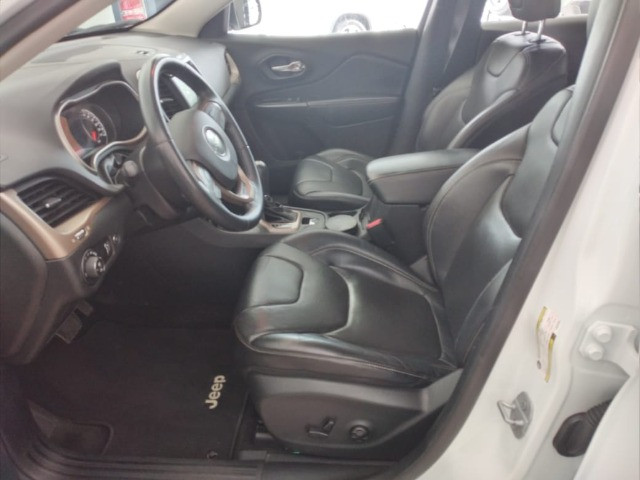 Jeep Cherokee 3.2 V6 - Foto 10
