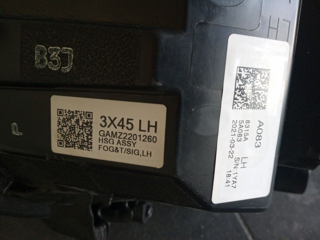 Farol milha lado esquerdo Mitsubishi Outlander Sport 2022  - Foto 5