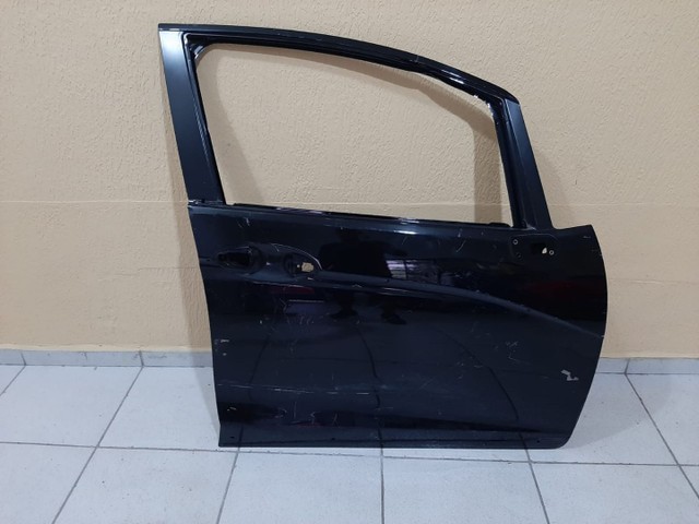 Porta dianteira Direita Honda WRV 17/22 Original