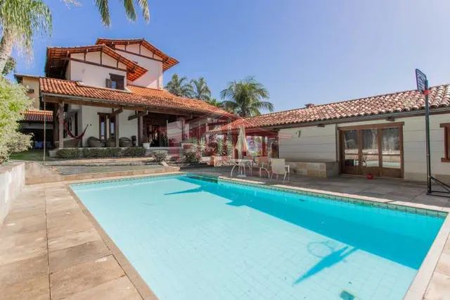 Casa de Condomínio em Camboinhas