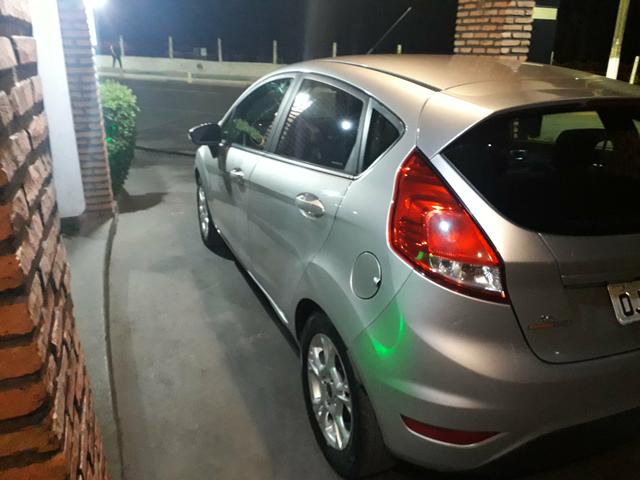 New fiesta hatch 2014 - Foto 6