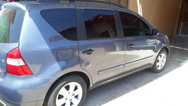 Nissan Livina S 1.6 16v flex 2012