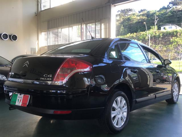 CITROËN C4 2008/2008 2.0 GLX PALLAS 16V GASOLINA 4P MANUAL