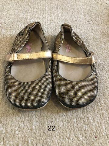 Sapato infantil 4 por R$ 50,00 - Foto 2