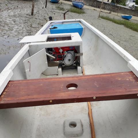 Oportunidade Barco NOVO 7,45 metros Pronto para Usar Motor a Diesel - Foto 7