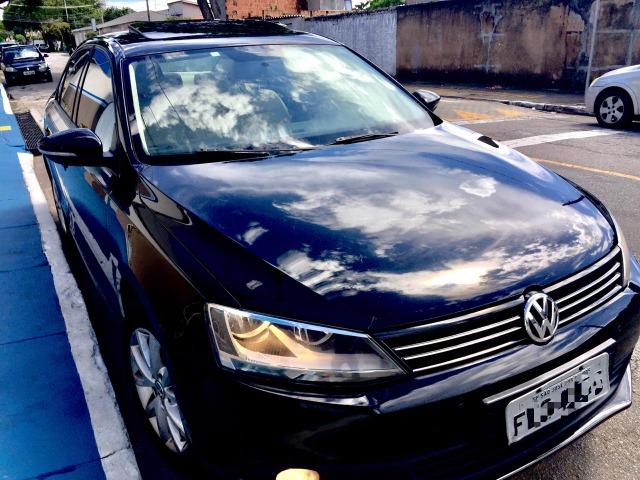 Jetta automáttico com teto solar e interior caramelo - Foto 8