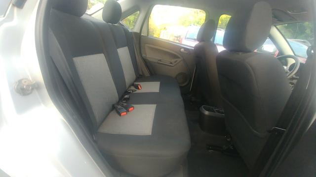 Fiesta Sedan SE 1.6 8v Completo ( r$ 3.000 abaixo da fipe) - Foto 8