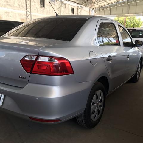 Voyage 1.6 2015 - MUITO NOVO