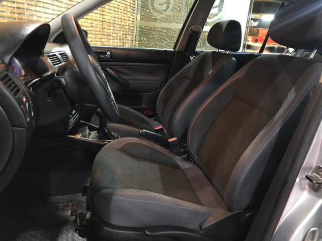 VOLKSWAGEN GOLF 1.6 MI (TotalFlex) 4P - Foto 11