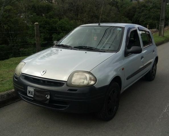 Vendo Clio RL 1.0 8V. ano 2000 - Foto 11