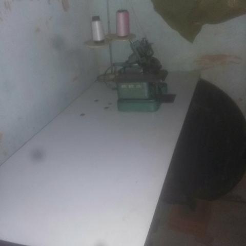 Máquina chineizinha overlok - Foto 2
