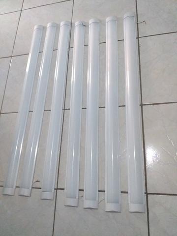 Luminária de LED sem reator