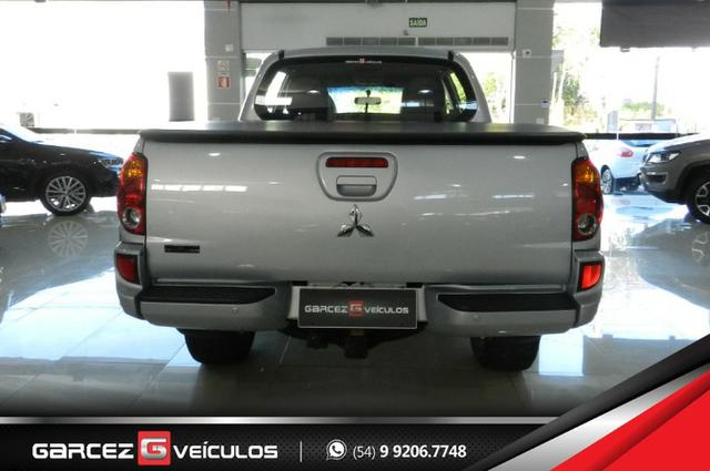 Mitsubishi L200 Triton HPE 3.2 Turbo Diesel 4X4 Manual Lacrada Revisada Procedência - Foto 9