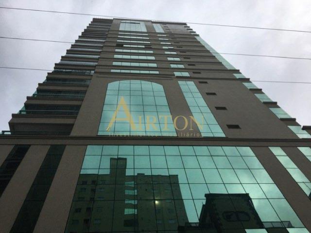 Apartamento, V4078, 4 Suites sendo 1 master, Mobiliado, 150mts do mar em Meia Praia