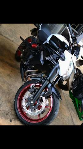 Kawasaki Er-6n