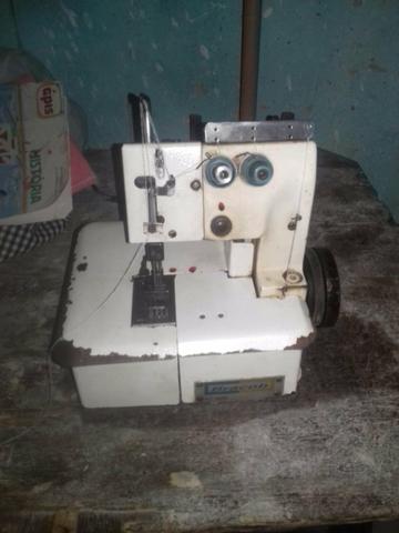 Pra vender hoje maquina goleira semi industrial de duas agulhas.